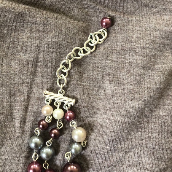 Talbots 3-strand pearlesque choker - Picture 2 of 3